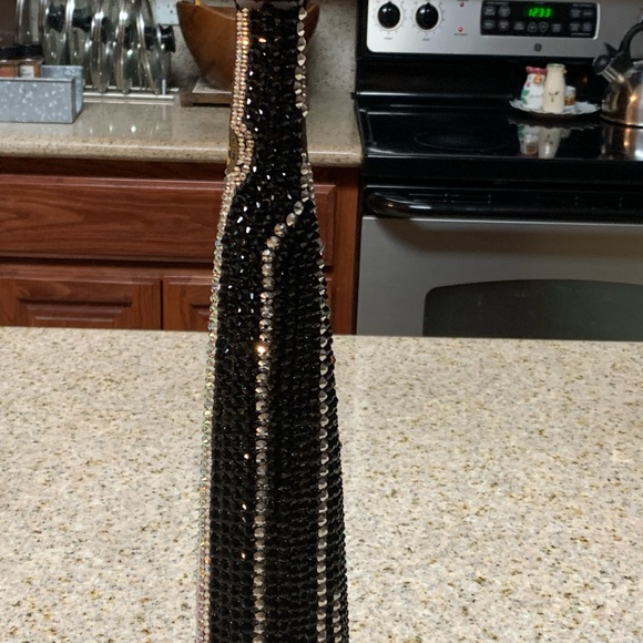 Rare Bejeweled Empty Bottle Tequila Añejo Don Julio 1942 Produccion Limitada - Picture 5 of 9